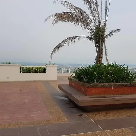 Modern Urban Living - Resort Amenities Manila Exterior photo
